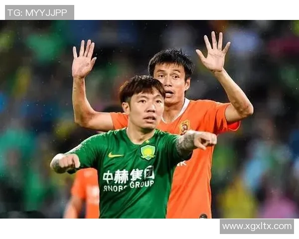 武汉篮球队战术之争引发热议球迷与专家观点碰撞激烈